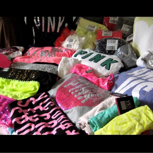 Love Pink Mystery Box Idea: “Cozy & Cute Essentials” - Picture 1 of 5